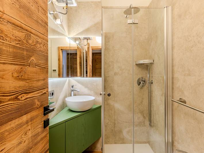 Gîte pour 4 personnes, avec balcon et jardin à Carisolo - 4
