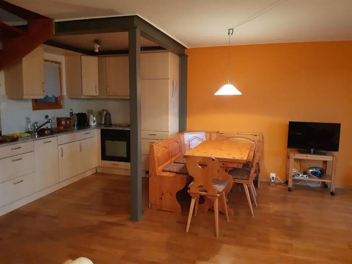 Location de vacances pour 8 personnes, avec jardin à Lens (Suisse) - 4