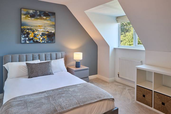 Entire apartment, Host & Stay | Danford Court in Solihull, Birmingham Area