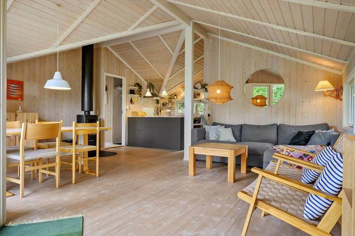N333 Karrebæksminde - Reedtzholmvej 32 in Karrebæksminde, Enø