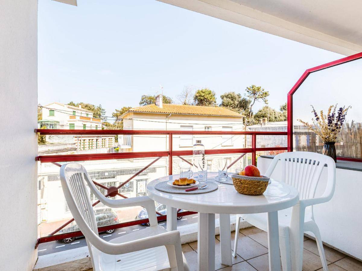 Appartement entier, Apartment Les Sternes by Interhome in Pontaillac, Royan