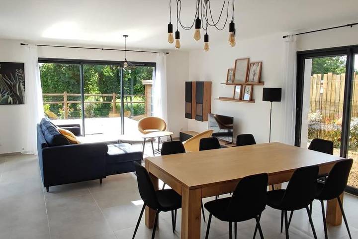 Location de vacances pour 8 personnes, avec piscine et jardin, animaux acceptés à Gonneville-en-Auge - 4