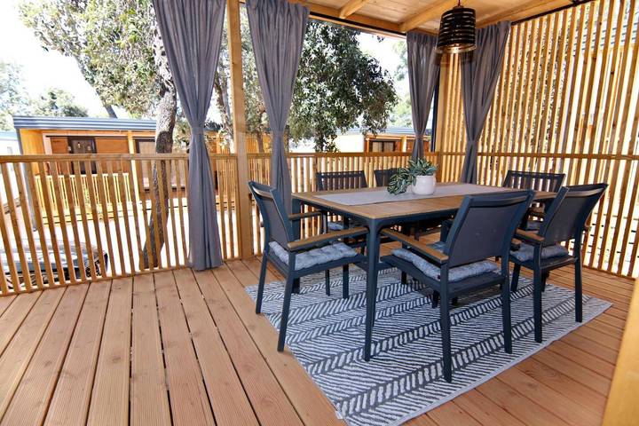 Camping für 6 Personen, mit Terrasse in Biograd na Moru - 4