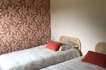 Location de vacances pour 6 personnes, avec jardin à Saint-Germain-les-Vergnes