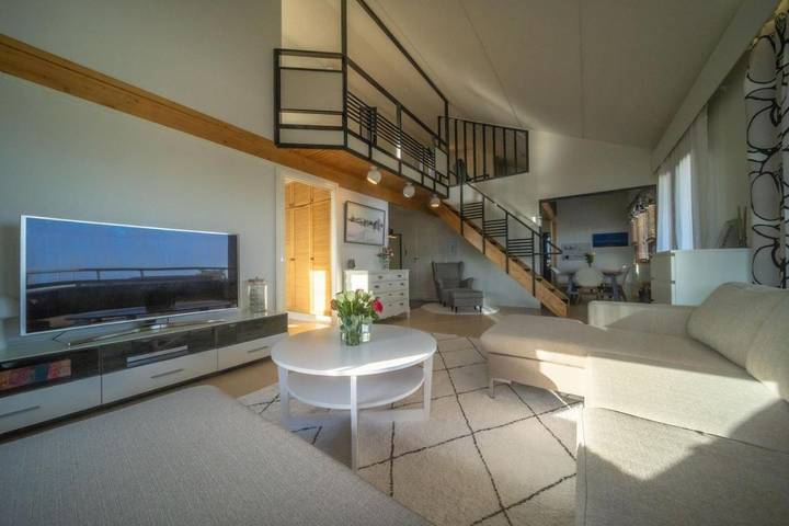 Apartamento de vacaciones para 12 personas, con terraza además de vistas y sauna, Se admiten mascotas - 1