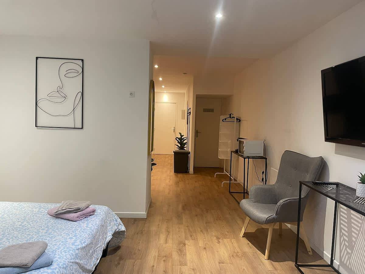 Ganzes Studio, Studio für 2 Personen mit Whirlpool in Tourcoing, Lille und Umgebung