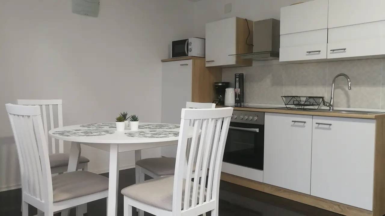 Ganze Ferienwohnung, Ferienwohnung für 4 Personen (40 m²) in Smoljanac in Smoljanac, Lika-Senj