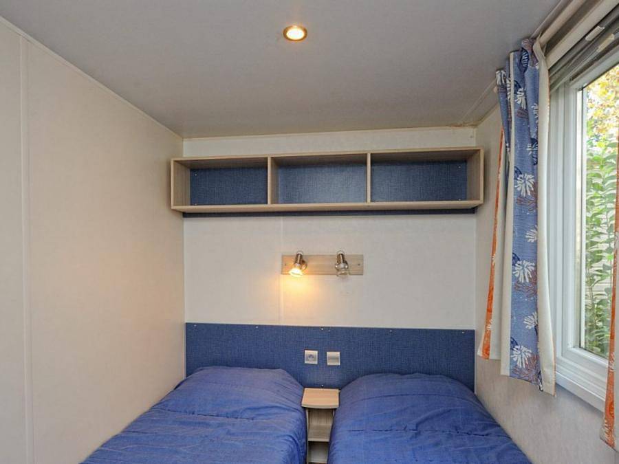 Camping La Palmeraie - Mobilheim 4 personen - Classic | 2 Schlafz. | 4 Pers. | Erhöhte Terrasse in Torreilles, Côte d'Améthyste