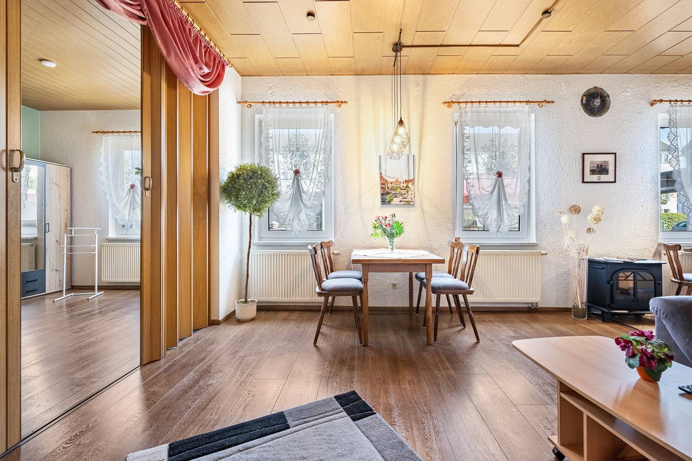 Apartamento vacacional 'Ferienhaus Nestwärme' con terraza privada, jardín privado y wifi in Calau, Oberspreewald-Lausitz