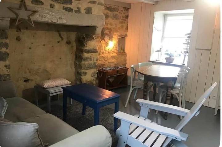 Petite maison bretonne \"P'ty Penty\" in Plougastel-Daoulas, Région de Brest