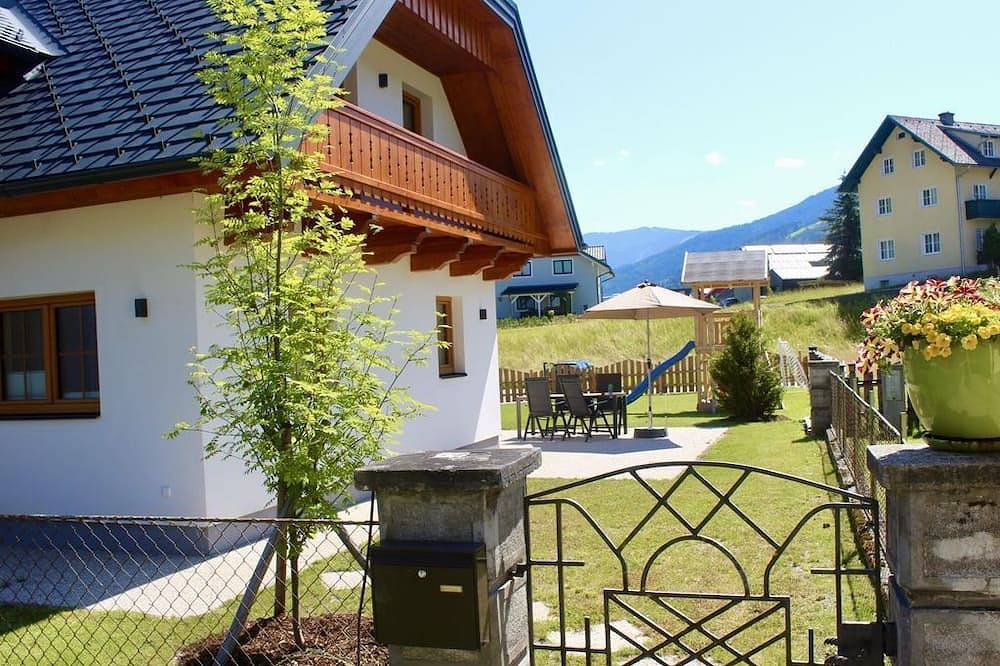 Geheel appartement, Chalet Mama - apartment/apartment, shower and bath, Wc, 3 bedrooms in Pruggern, Schladming-Dachstein