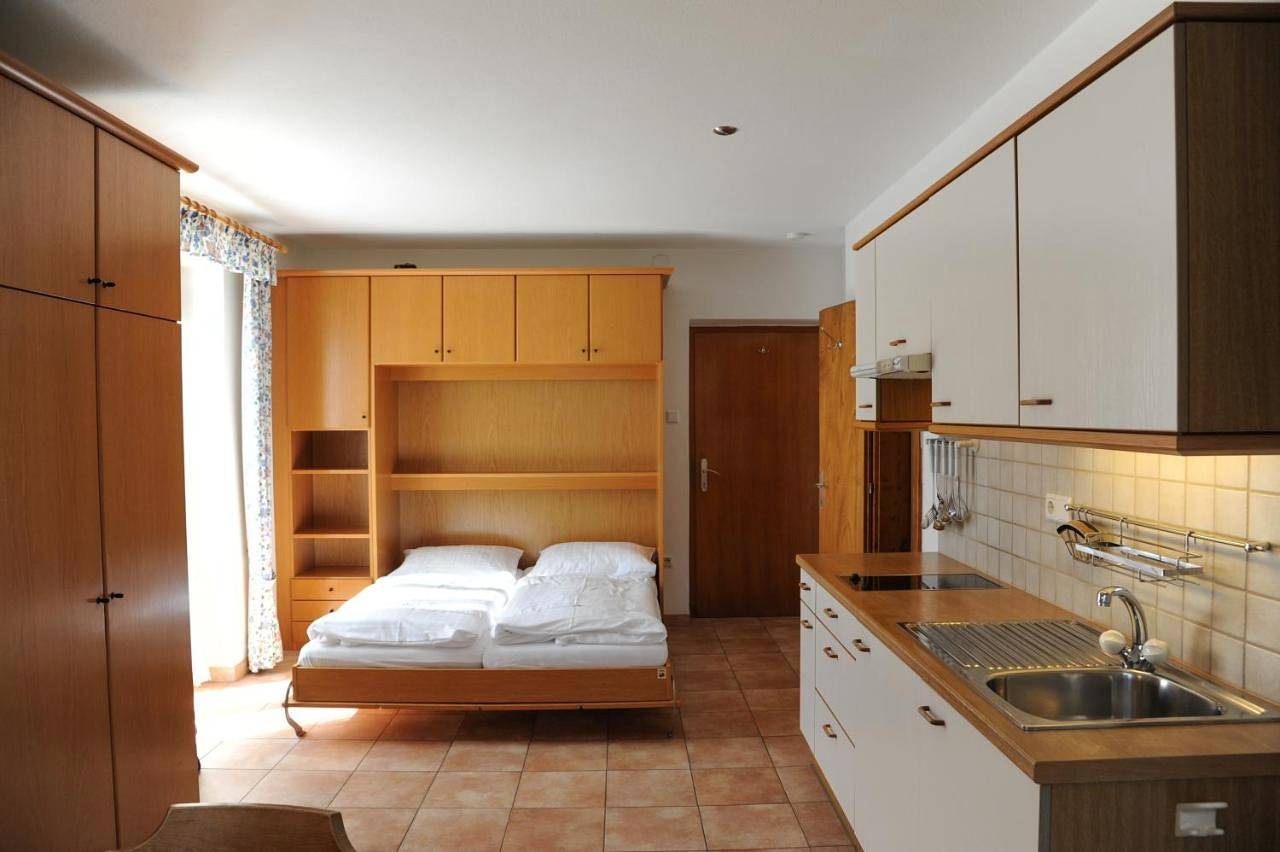 Studio Apartment in Goldrain, Laces