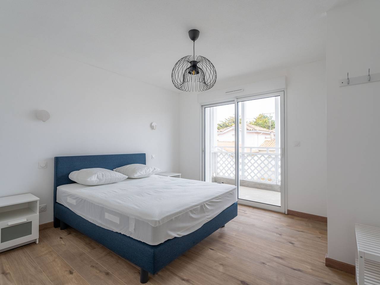 Appartement entier, Appartement Neuf 3* à 100m de l'Océan avec Piscine pour 8 Personnes - Ménage Inclus in Mimizan, Côte d’Argent