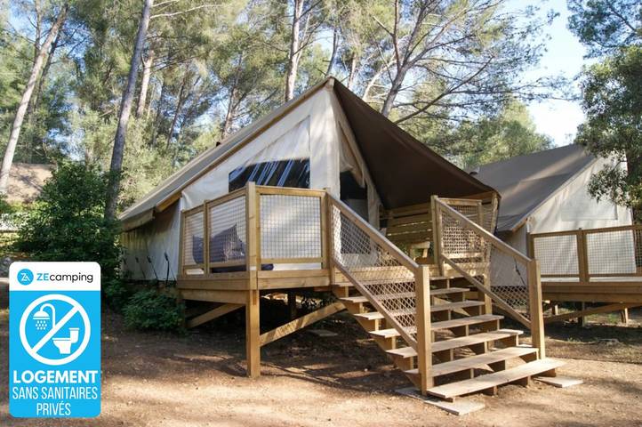 Tente pour 5 personnes, avec bassin pour enfant en Provence-Alpes-Côte d'Azur - 2