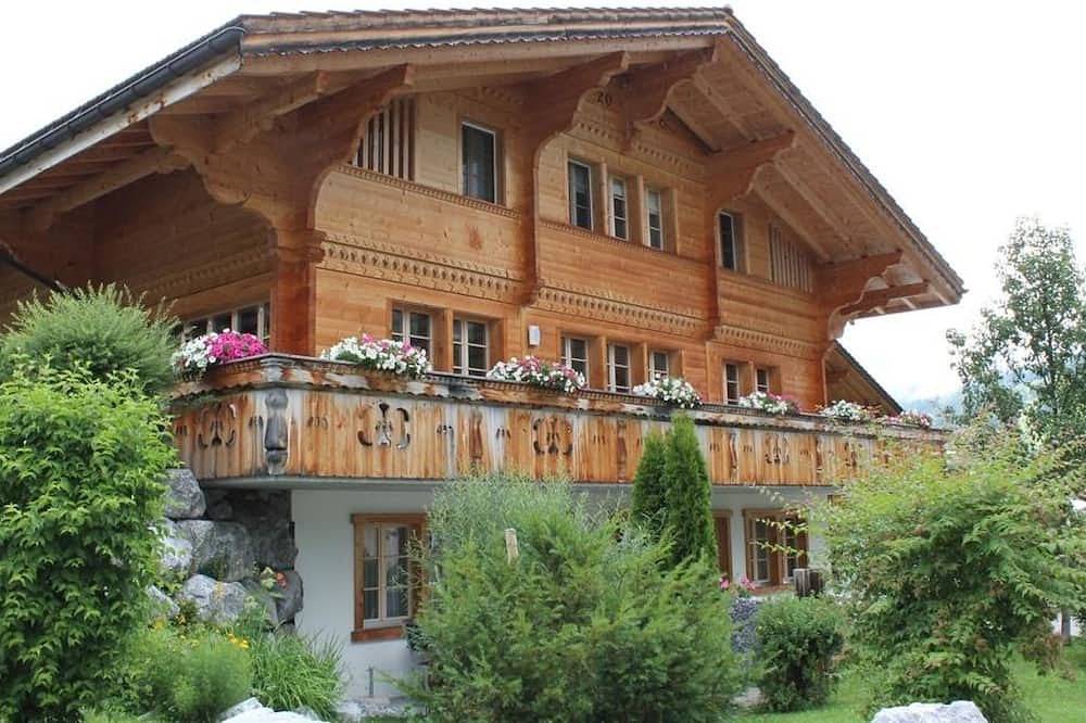 Appartement entier, Rawilstrasse 33 Appartement/Fewo, Dusche oder Bad, Wc, 2 Schlafräume in Lenk im Simmental, Lenk