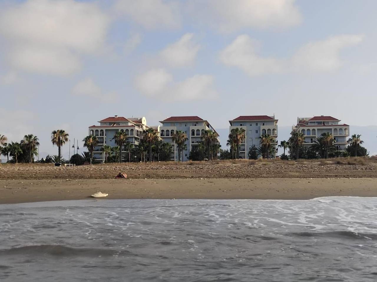 Apartamento entero, 'Apartamento Zen Dreams Almerimar' con vistas al mar, Wi-Fi y aire acondicionado in Marina (Almerimar), El Ejido