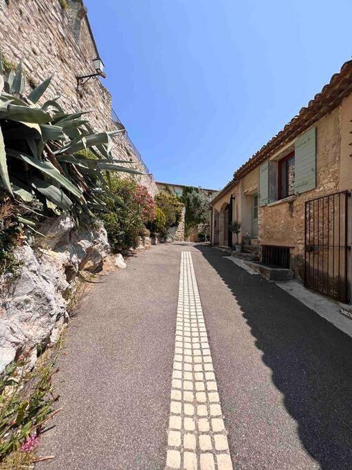 Location de vacances pour 8 personnes, avec jardin et vue à Le Barroux - 3