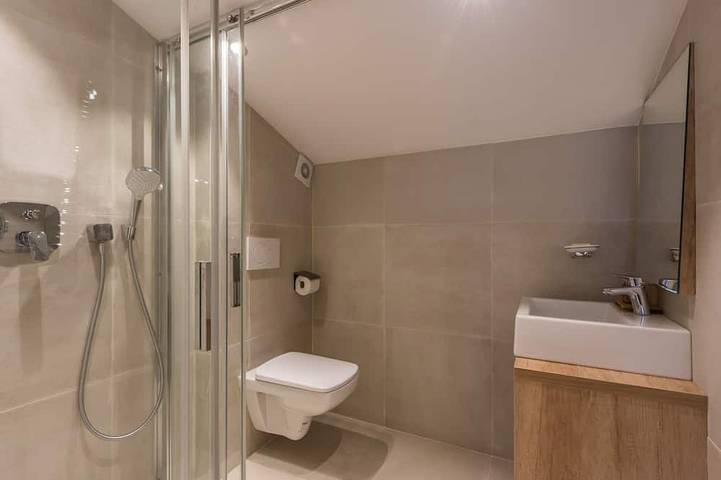 Entire apartment, Takian - Ski locker|Balcony |Sauna |Morzine in Montriond, Les Portes du Soleil