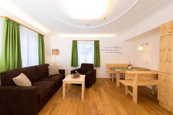 Ferienwohnung für 4 Personen, mit Whirlpool in St. Nikolai im Sölktal