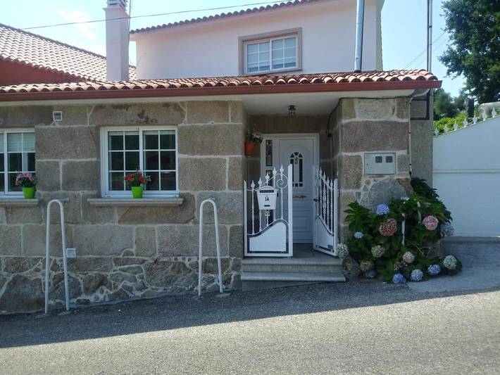 Casa de vacaciones para 6 personas, con vistas y jardín en Pontevedra