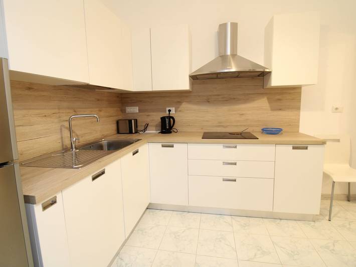 Holiday apartment for 6 people, with balcony - 1