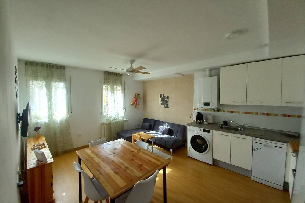 Ganze Wohnung, Beautiful Apartment in Cuenca Wifi Free-Special Family in Arcas del Villar, Cuenca Provinz