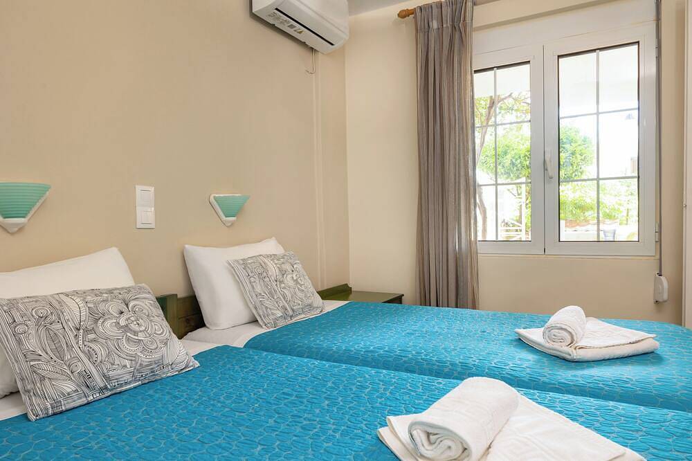 Ganze Wohnung, Sommerurlaub Wohnung sehr nah zum Crystal Wasser Sandstrand in Almyrida, Vamos