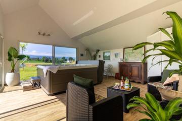 Gîte pour 2 personnes, avec jacuzzi ainsi que terrasse et jardin dans Visker