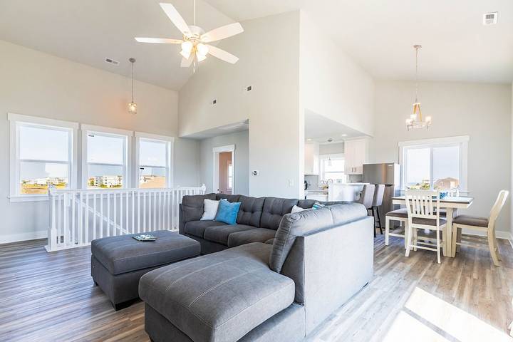 Vacation rental for 12 people, with balcony in Surf City