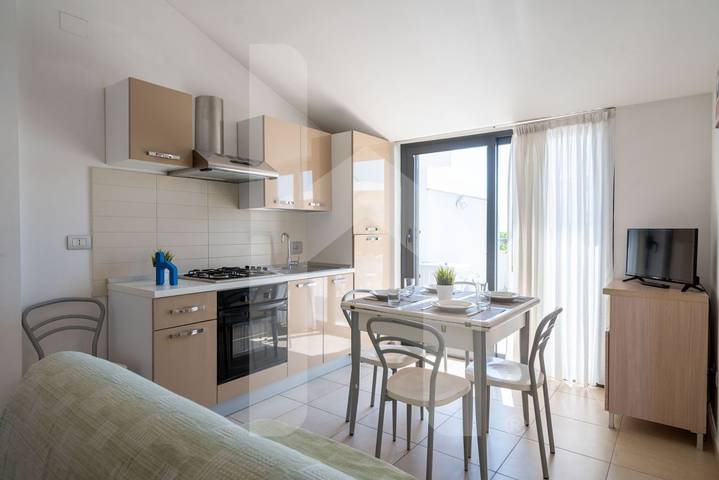 Ganze Wohnung, Ferienwohnung für 4 Personen mit Balkon/Terrasse in Pineto, Adriaküste Abruzzen