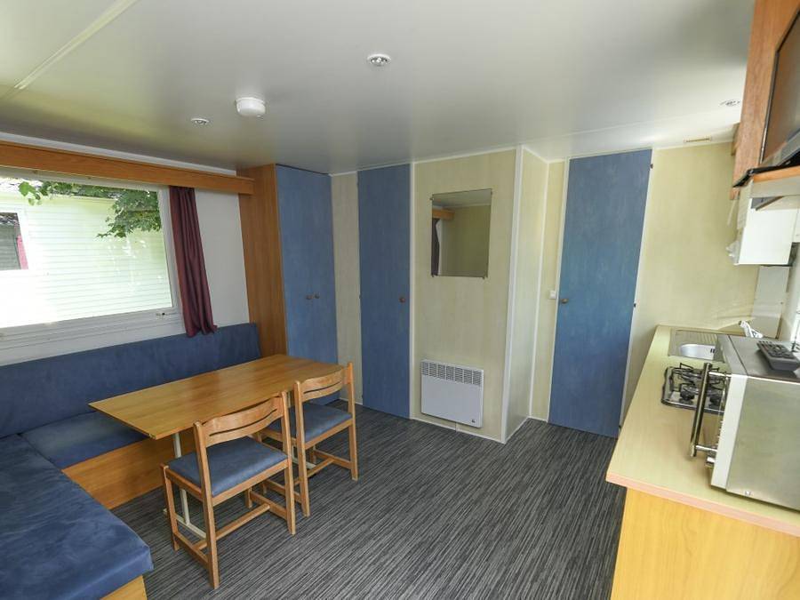 Camping Le trèfle à 4 Feuilles - Mobilhome 4 personnes - Mobil-home 2 ch. Eco 28m² (2001) in Commequiers, Vallée de la Loire