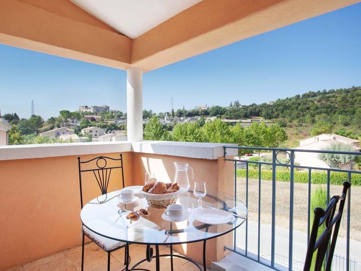 Ferienwohnung für 2 Personen, mit Balkon/Terrasse und Terrasse sowie Pool und Sauna, kinderfreundlich in Alpes-de-Haute-Provence - 4