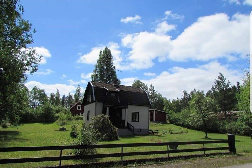 Haus in  Småland , ideal Kinder und  Hundebesitzer mit Wanderweg am Haus in Kronoberg
