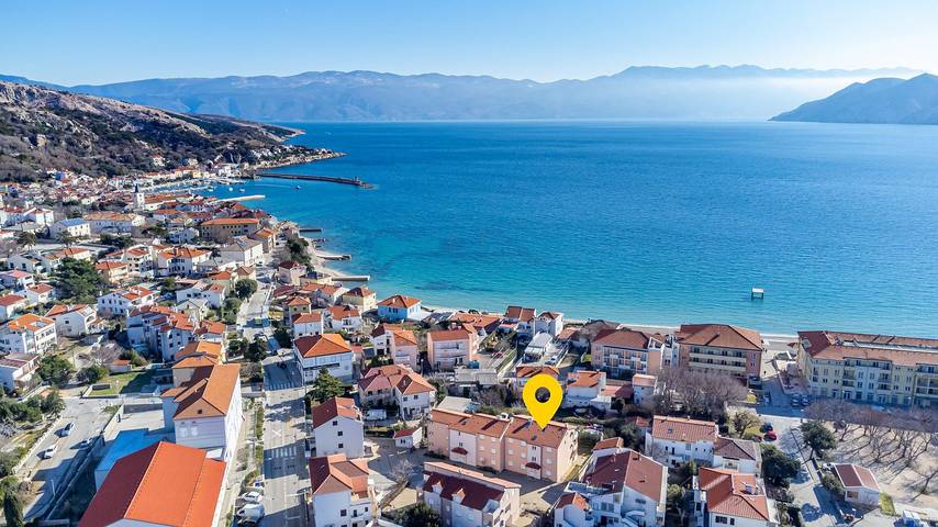 Ferienwohnung für 4 Personen, mit Balkon in Baska