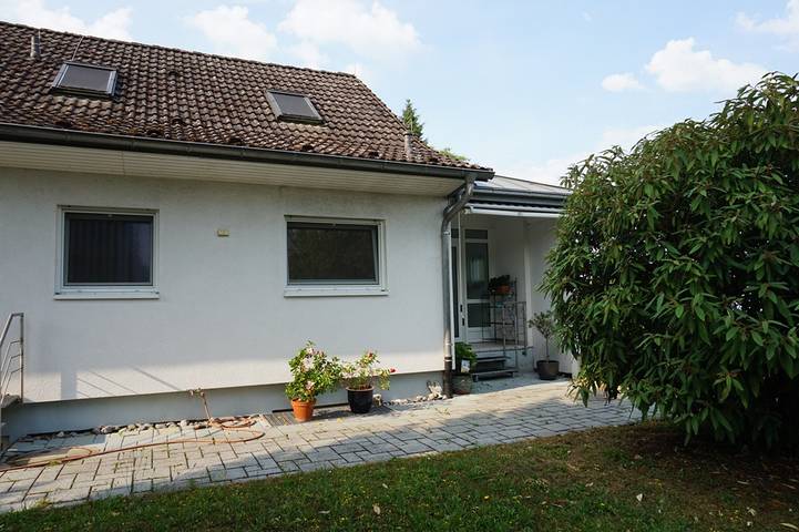 Ferienwohnung für 6 Personen, mit Seeblick und Terrasse - 1
