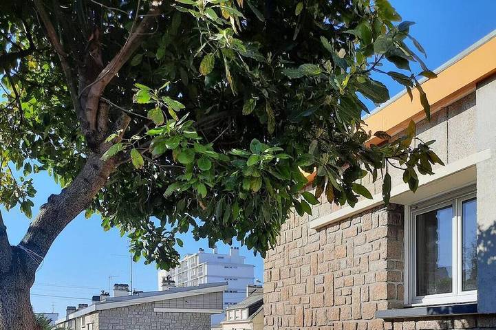 Maison de vacances pour 6 personnes, avec balcon ainsi que jardin et jacuzzi