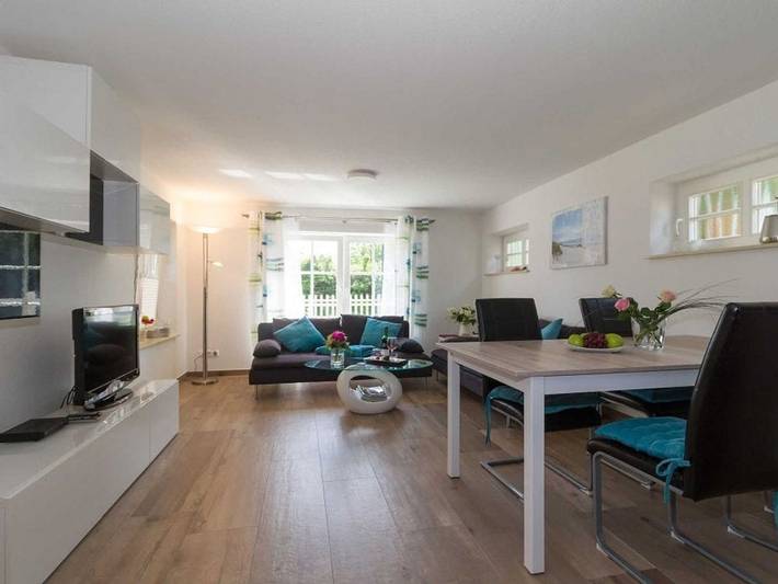 Ferienhaus für 8 Personen, mit Terrasse und Garten, mit Haustier in Kühlungsborn - 2