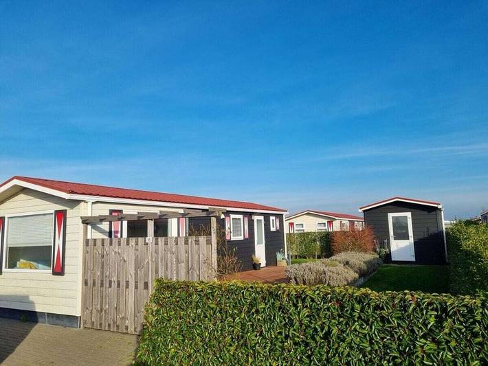 Ferienhaus für 4 Personen, mit Garten und Terrasse in Serooskerke - 2