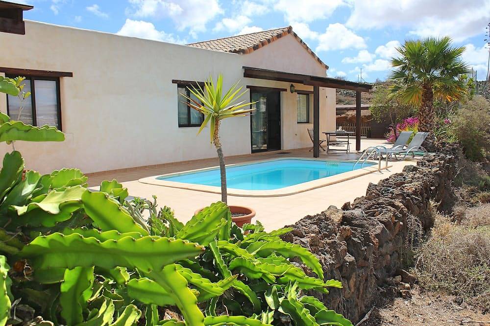 Villa mit Pool in Lajares, La Oliva