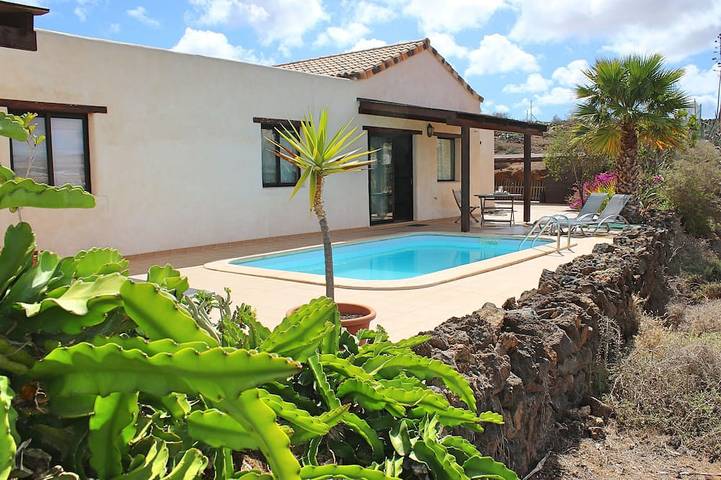 Villa für 8 Personen, mit Garten in Lajares