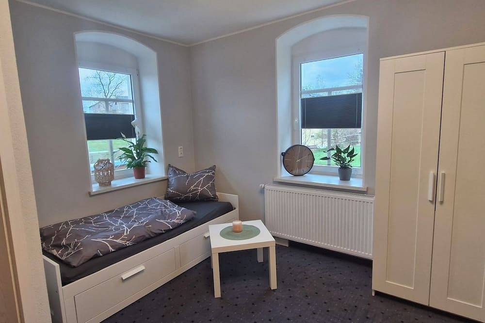 Neu renovierte Ferienwohnungauf dem Bauernhof in Großschirma, Chemnitz und Umgebung