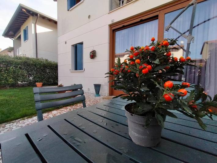 Location de vacances pour 4 personnes, avec vue et jardin à Fontanafredda - 3