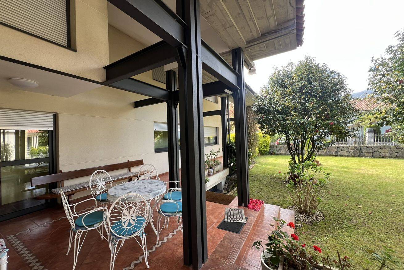 Entire apartment, Gestiona2R-Casa para 12 en el centro de Llanes in Llanes, Costa Verde (Spain)