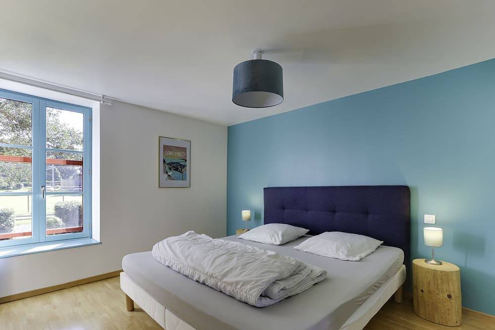 Promo Enero Casa entre Mont Saint Michel y Saint Malo (en estribor) in Epiniac, Región de Saint-Malo