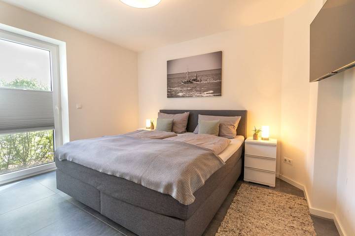 Ganze Wohnung, Kirschgarten 8 – Urlaub Strandnah. im Grünen. Garten. Familienzeit. in Kellenhusen, Ostholstein