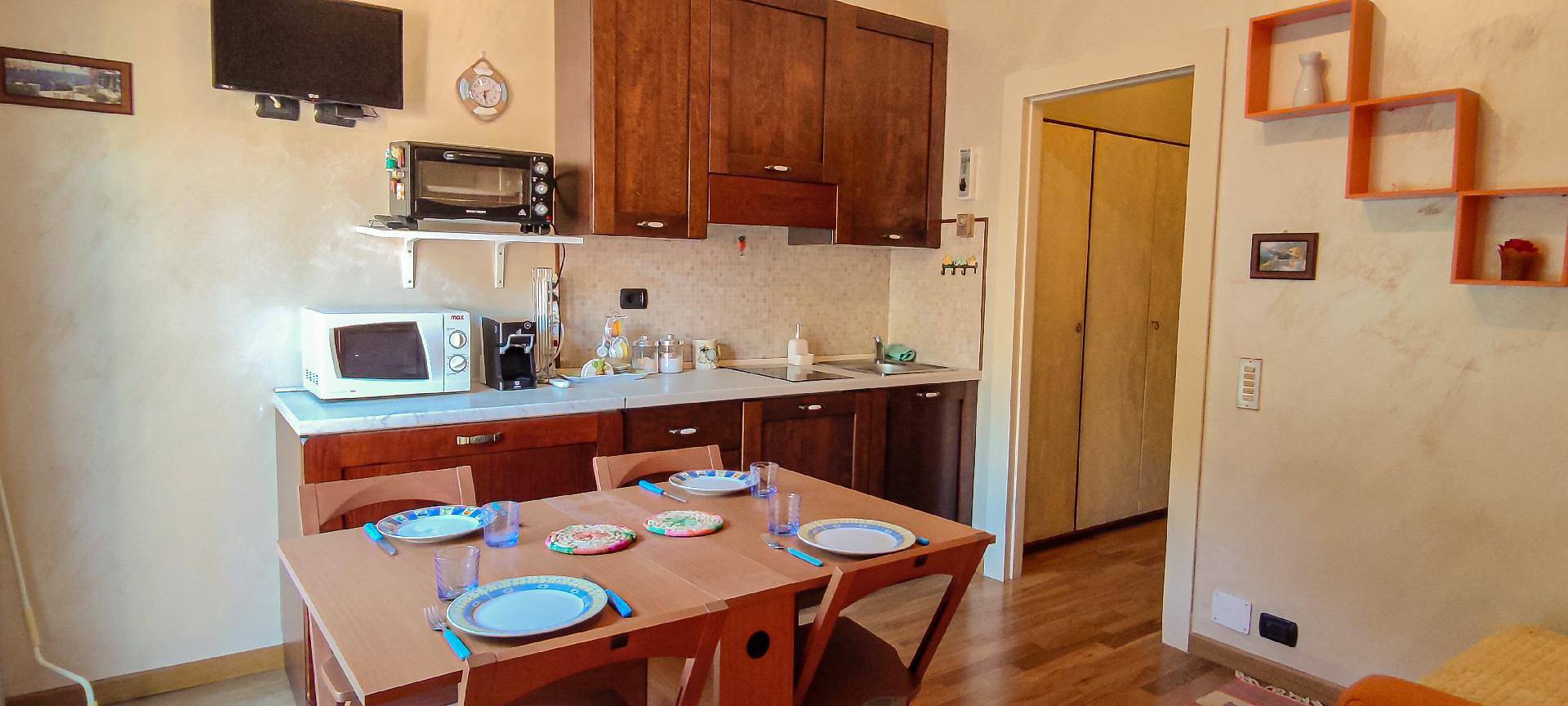 Apartamento vacacional entero, Apartment in Rapallo with Private Parking and Beautiful View in Rapallo (Ciudad), Rapallo