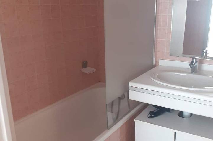 Gîte pour 4 personnes, avec balcon, animaux acceptés dans Lélex - Crozet - 3