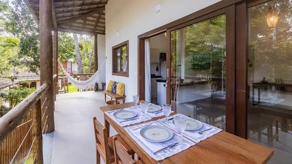 Gîte pour 4 personnes, avec jardin ainsi que balcon et piscine dans Bahia