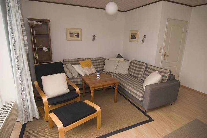 Ganze Ferienwohnung, Wohnung 1 (links) in St. Peter-Ording, Eiderstedt