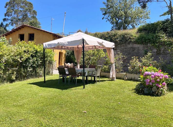 Gîte pour 7 personnes, avec jardin et balcon